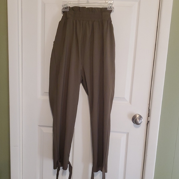 Dainty Grace Karin Khaki Ankle Tie Pants - Picture 3 of 5